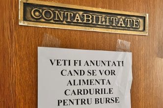 elev, liceu 1 Mai Ploiești, burse elevi, Vica Vicol, director adjunct, contabilitate, burse Liceul 1 Mai Ploiești