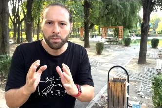 mizerie, parc, Parcul Tineretului, Sala Sporturilor, video, video gunoaie, parc Ploiești, reportaj, John Cristea