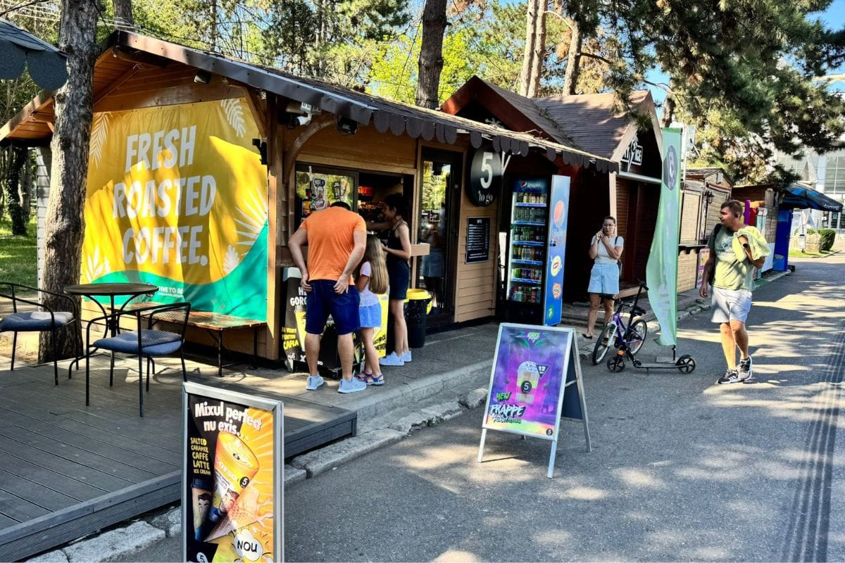 Cafeneaua 5togo de la Sala Sporturilor Ploiești.