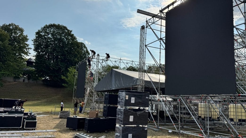 festival, LAROCK, Domeniul Cantacuzino, 48 de ore, bilete LAROCK, pregătiri festival, main stage